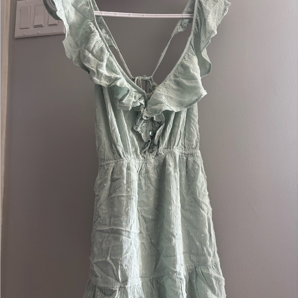 Mint Green Ruffled romper - Picture 2 of 8